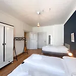 Stadtjuwel Mit Pfaenderblick Daire
