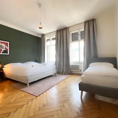 Stadtjuwel Mit Pfaenderblick * Bregencja